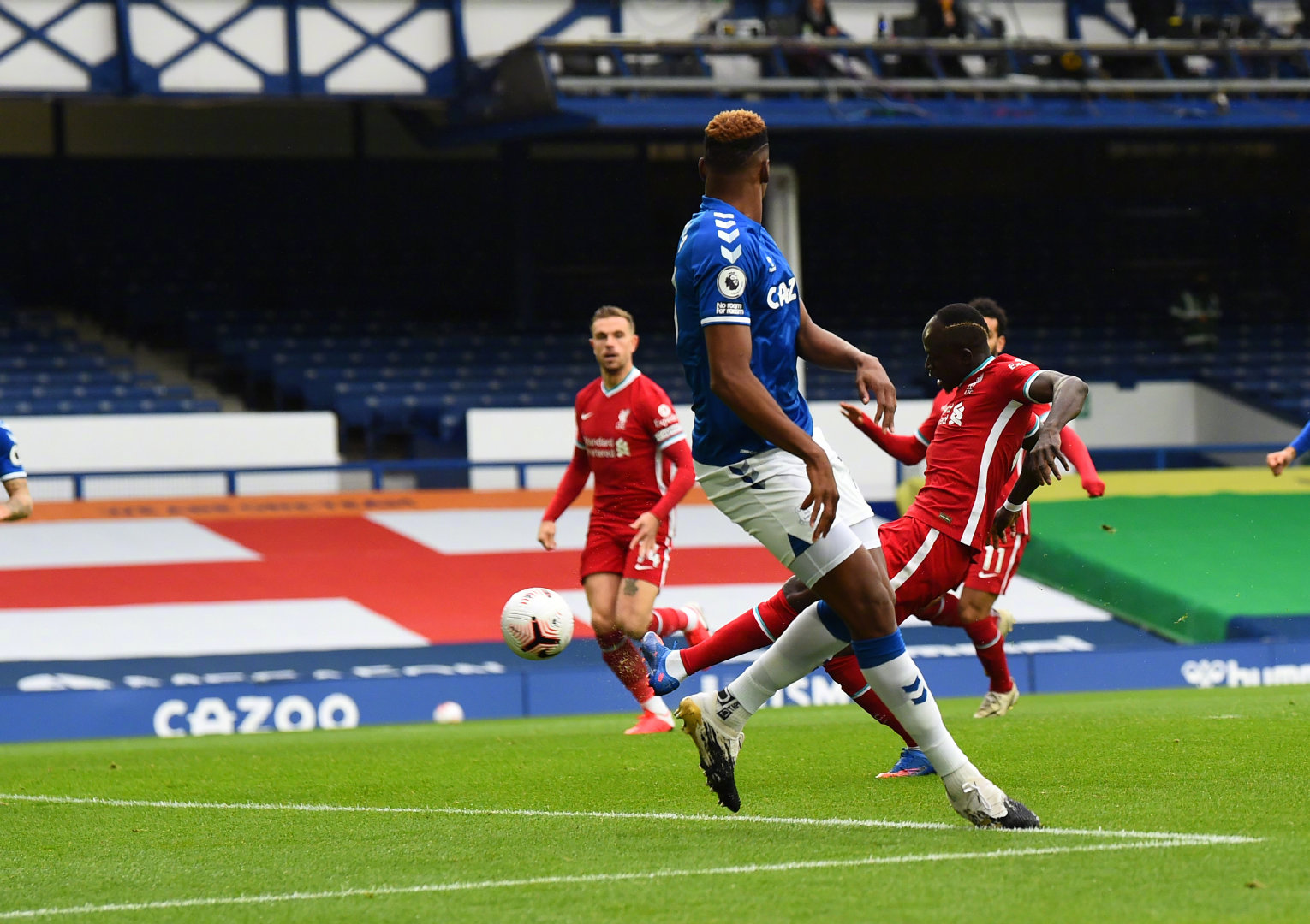 他的跑位太聪明了